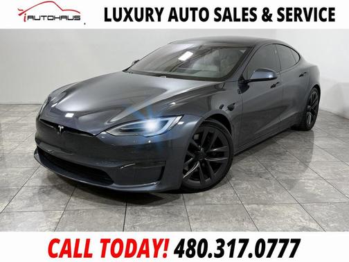 2022 Tesla Model S Plaid