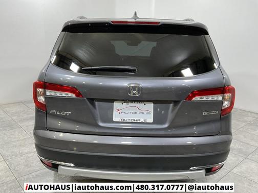 2020 Honda Pilot Touring 8-Passenger