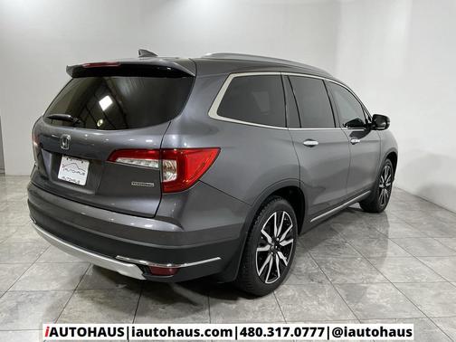 2020 Honda Pilot Touring 8-Passenger