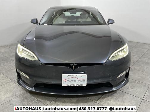 2021 Tesla Model S Plaid