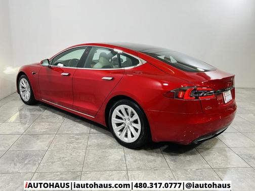 2020 Tesla Model S Long Range