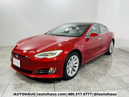 2020 Tesla Model S Long Range