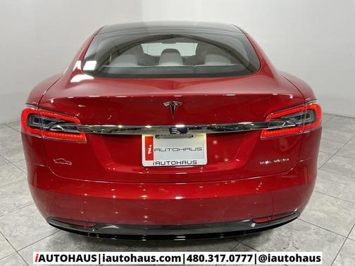 2020 Tesla Model S Long Range