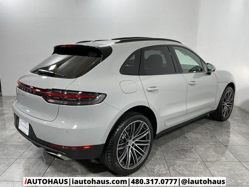 2019 Porsche Macan Base
