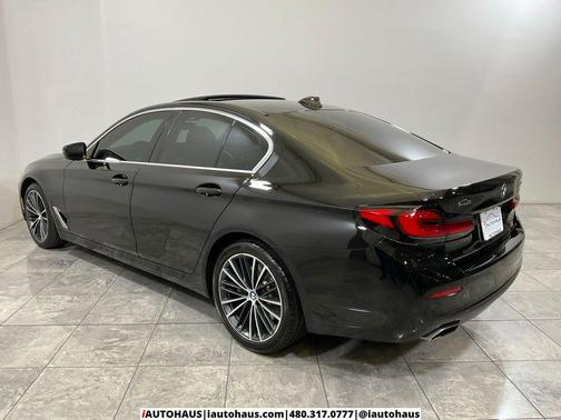 2022 BMW 540 i