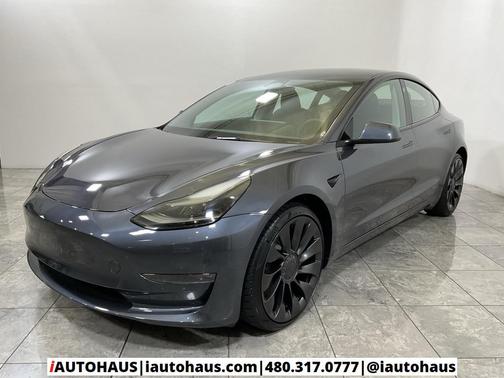 2023 Tesla Model 3 Performance