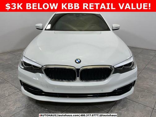 2020 BMW 530 530i