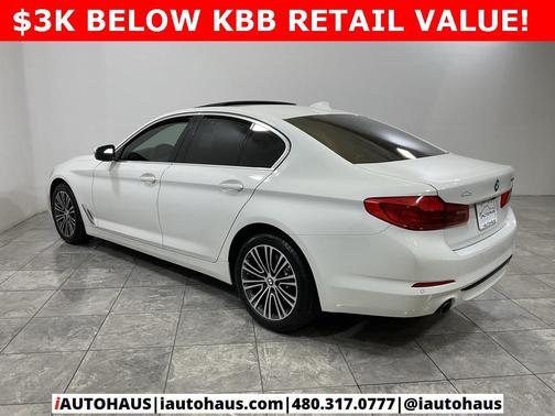 2020 BMW 530 530i