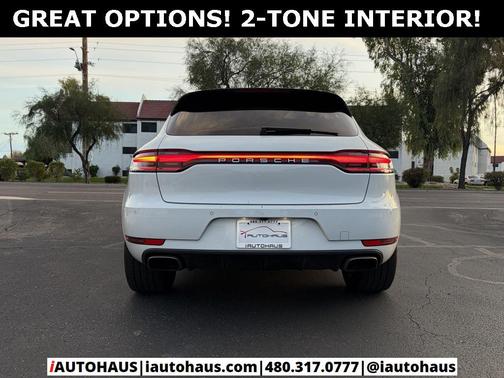 2021 Porsche Macan Base