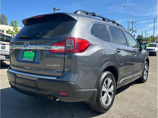 Magnetite Gray Metallic 2021 Subaru Ascent Premium 7-Passenger