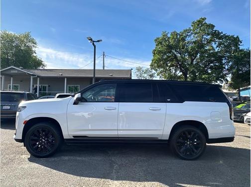 2021 Cadillac Escalade ESV Sport Platinum
