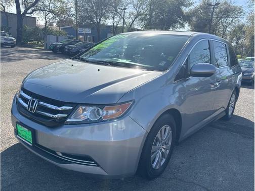 Lunar Silver Metallic 2017 Honda Odyssey EX-L