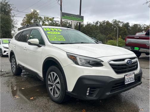2022 Subaru Outback Premium