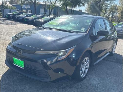 2023 Toyota Corolla LE