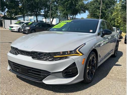 2022 Kia K5 GT-Line