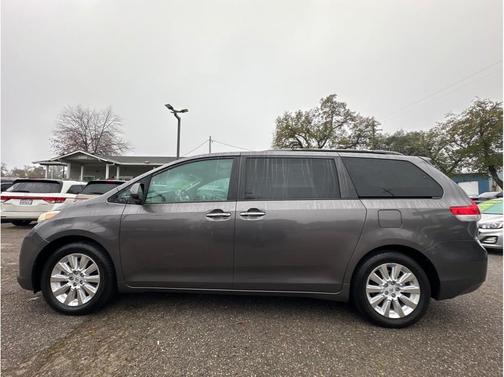 2012 Toyota Sienna Limited