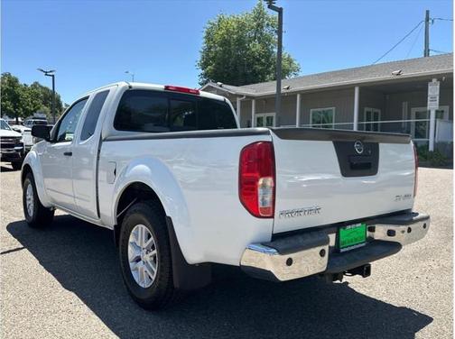 2014 Nissan Frontier SV