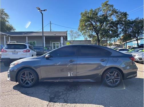2021 Kia Forte GT-Line