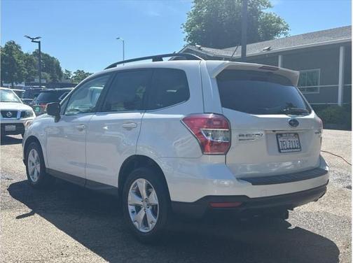 2014 Subaru Forester 2.5i Touring