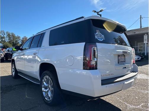 2020 GMC Yukon XL SLE
