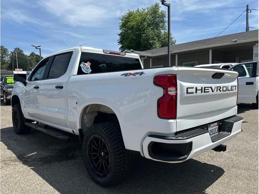 Summit White 2021 Chevrolet Silverado 1500 Custom