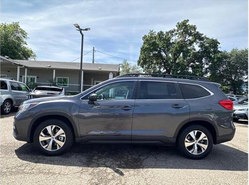2022 Subaru Ascent Premium 8-Passenger