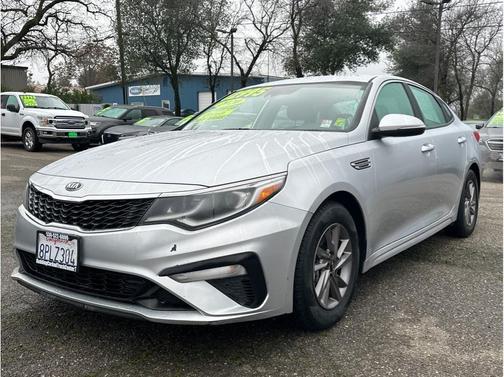 2020 Kia Optima LX