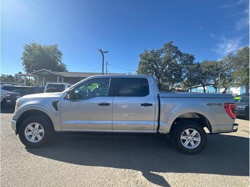 Iconic Silver Metallic 2022 Ford F-150 XL