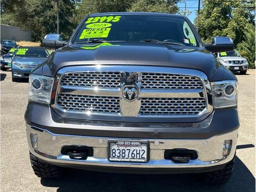 Granite Crystal Metallic Clearcoat 2018 RAM 1500 Laramie