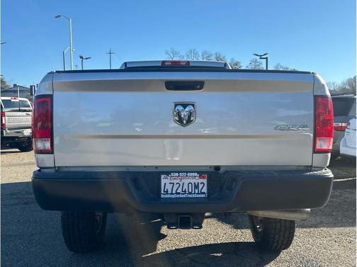 2018 RAM 2500 Tradesman Crew Cab 4x4 8' Box