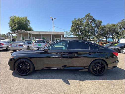 Crystal Black Pearl 2018 Honda Accord Sport