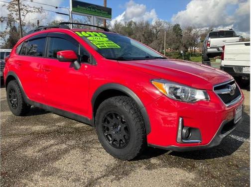 Pure Red 2017 Subaru Crosstrek 2.0i Premium