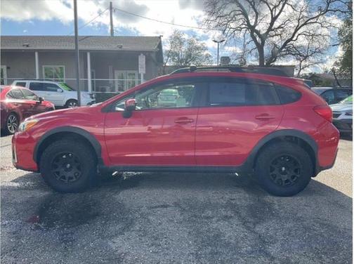 Pure Red 2017 Subaru Crosstrek 2.0i Premium