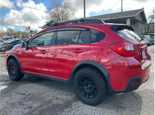 Pure Red 2017 Subaru Crosstrek 2.0i Premium
