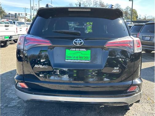 2018 Toyota RAV4 SE