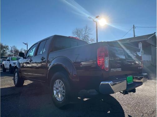 2016 Nissan Frontier SV