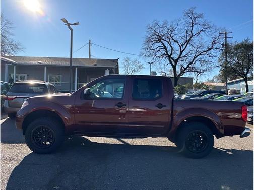 2016 Nissan Frontier SV