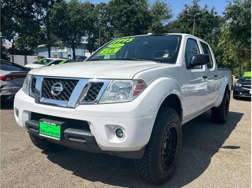 2017 Nissan Frontier SV