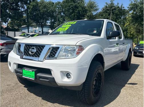 2017 Nissan Frontier SV