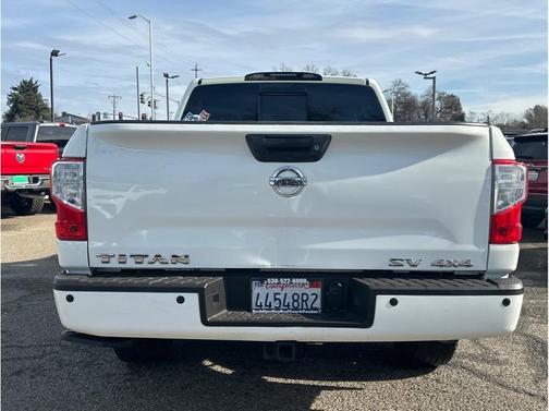 2019 Nissan Titan SV