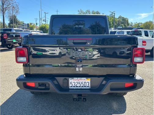 2021 Jeep Gladiator Sport