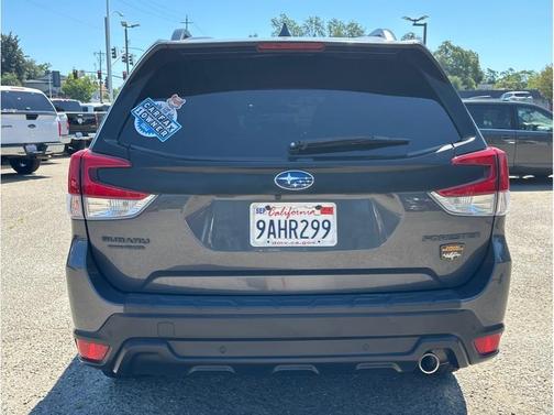 Magnetite Gray Metallic 2022 Subaru Forester Wilderness