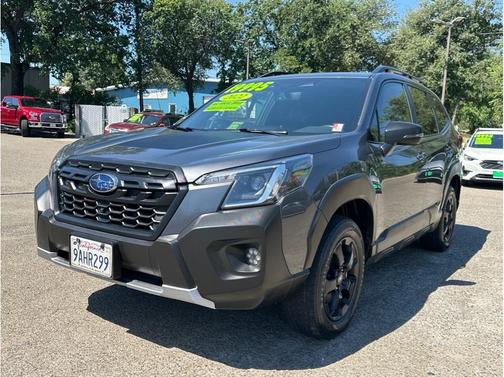 Magnetite Gray Metallic 2022 Subaru Forester Wilderness