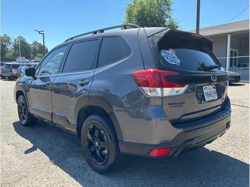 Magnetite Gray Metallic 2022 Subaru Forester Wilderness
