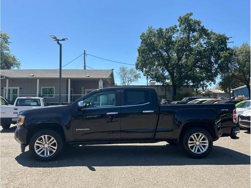 2017 GMC Canyon SLT