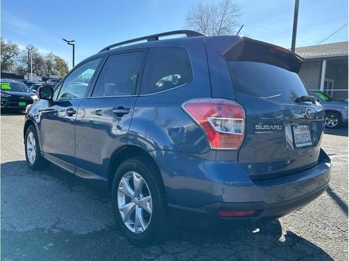 2014 Subaru Forester 2.5i Touring