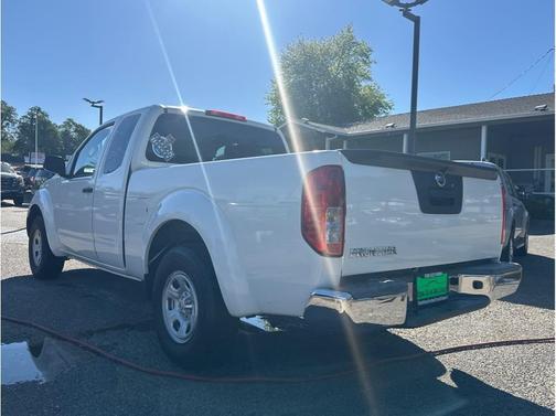 2016 Nissan Frontier S