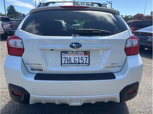Pearl white 2014 Subaru XV Crosstrek 2.0i Limited