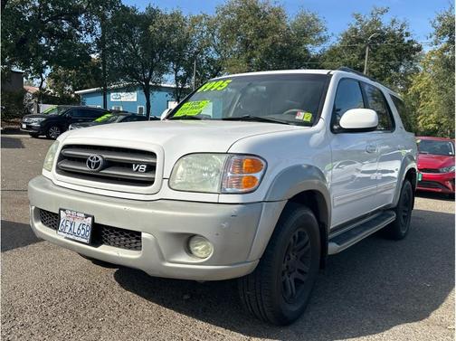 2003 Toyota Sequoia SR5