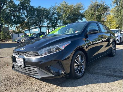 2022 Kia Forte LXS